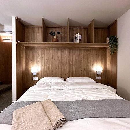 Unique Living Born Apartments & Studios برشلونة المظهر الخارجي الصورة