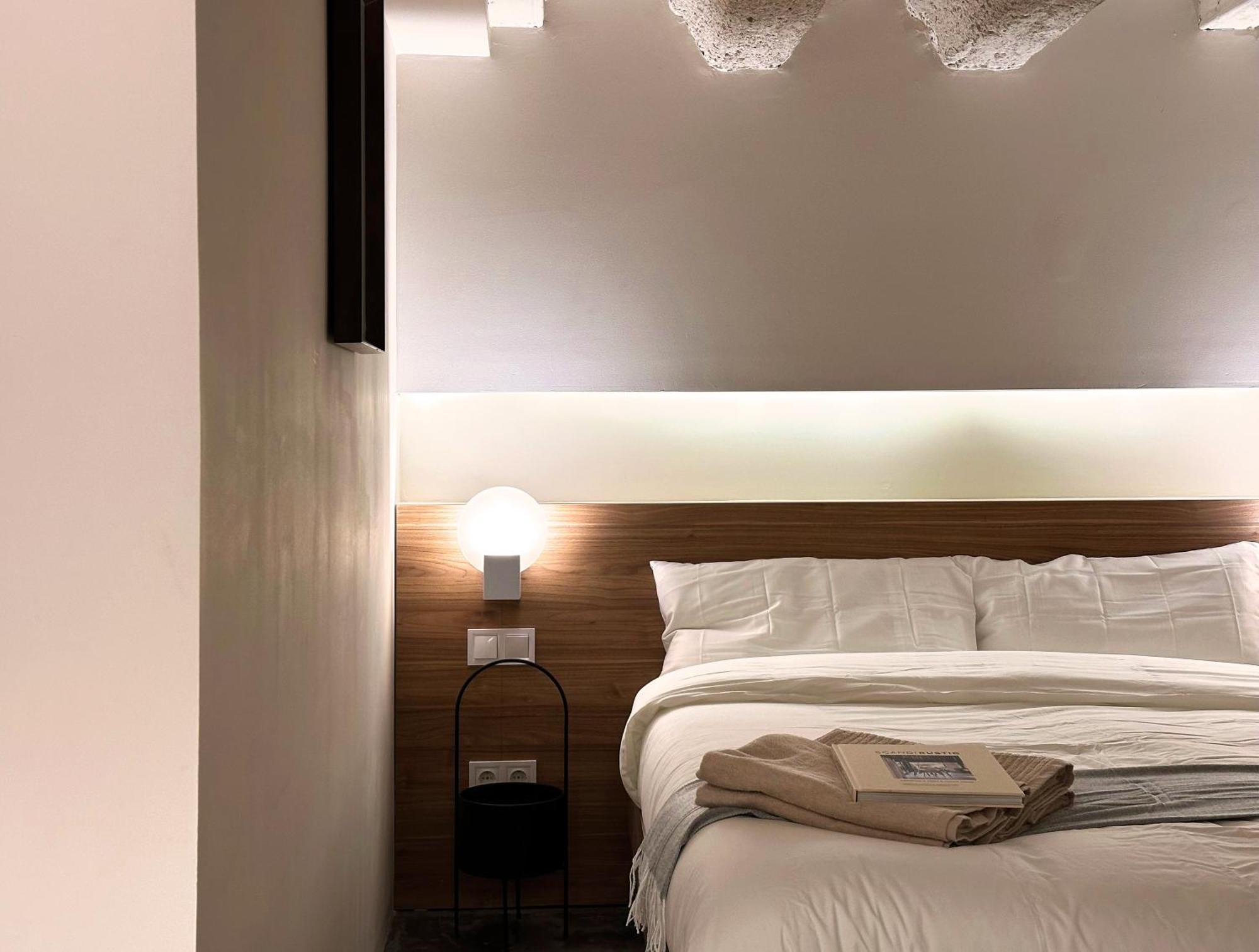 Unique Living Born Apartments & Studios برشلونة المظهر الخارجي الصورة