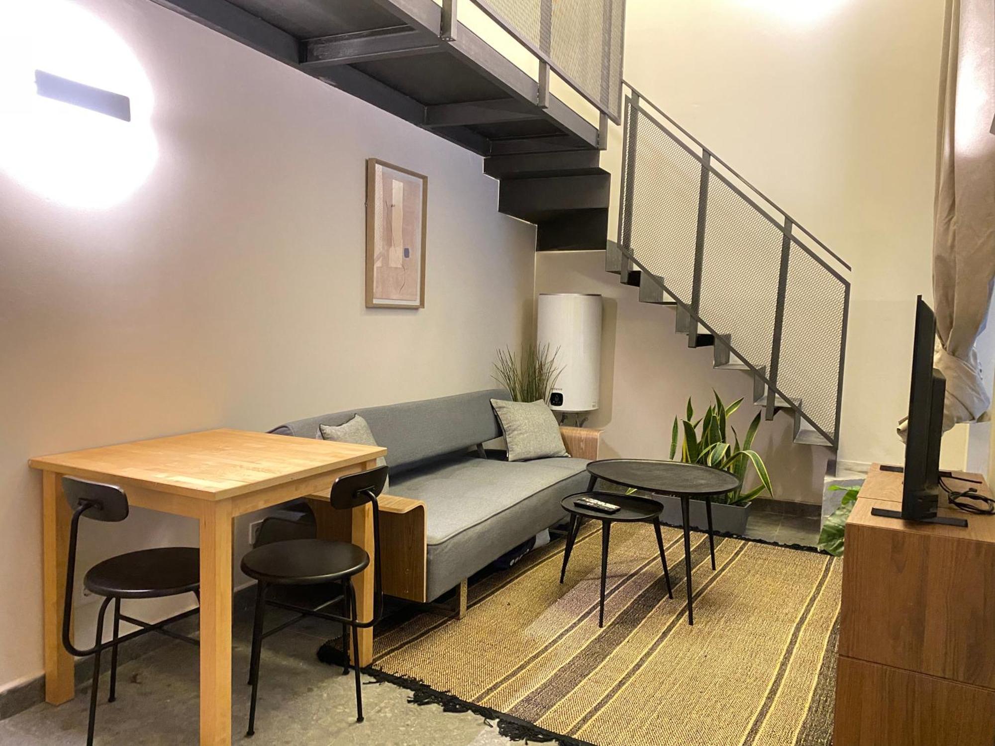 Unique Living Born Apartments & Studios برشلونة المظهر الخارجي الصورة